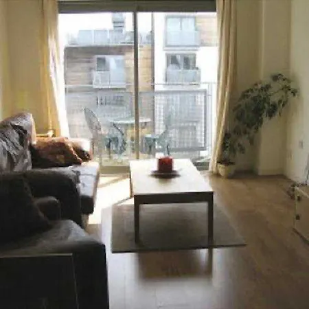 Central Terrace Apartment Hotel